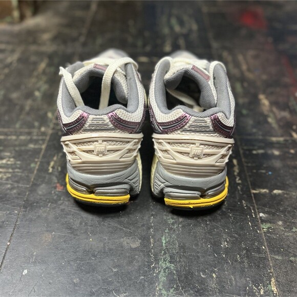 New Balance 1906R "Licorice" Sz 4 Boys/5.5 WMNS Running OG RARE Clean (M1906RRA) - Picture 5 of 6